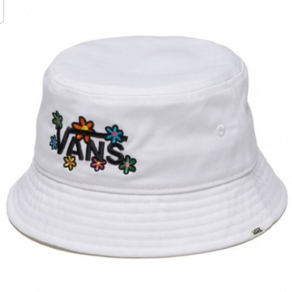 NWT Vans Hankley Bucket Hat